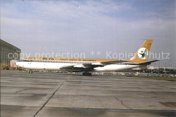 Flugzeuge Zivil D.E.T.A. Mozambique B-707-321 C9-ARF C/