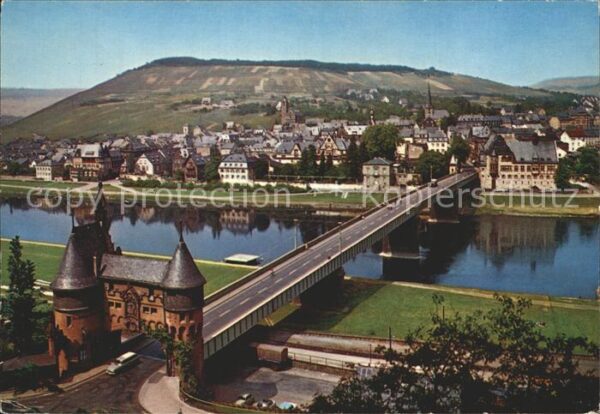 Traben-Trarbach Fliegeraufnahme Moselpartie mit Brücke