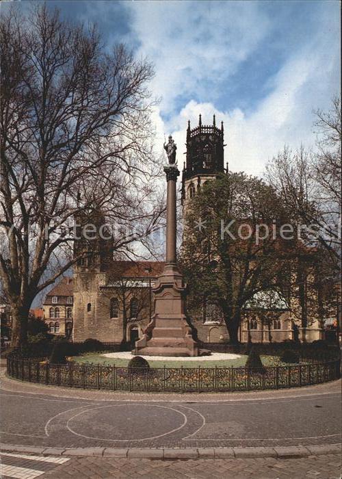 Muenster Westfalen Mariensäule mit Ludgerkirche