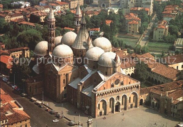 Padova Fliegeraufnahme Basilica