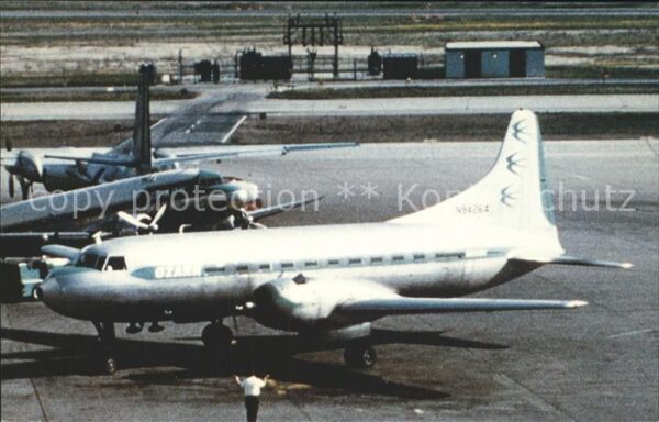 Flugzeuge Zivil Ozark CV-240
