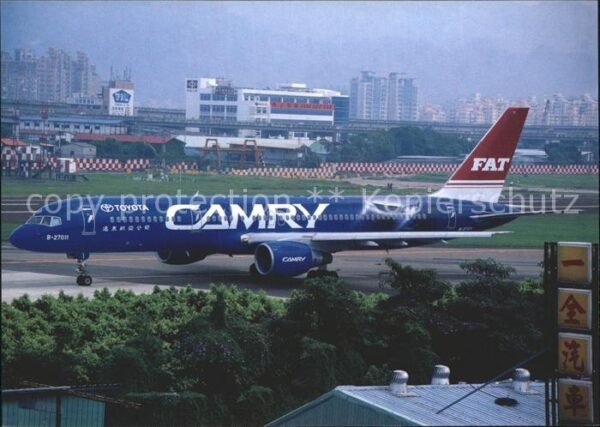 Flugzeuge Zivil FAT Toyota Camry livery B-757-27A B-270