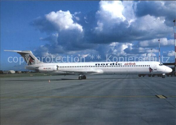 Flugzeuge Zivil Nordic Airlink MD-82 HB-INR c/n 49277