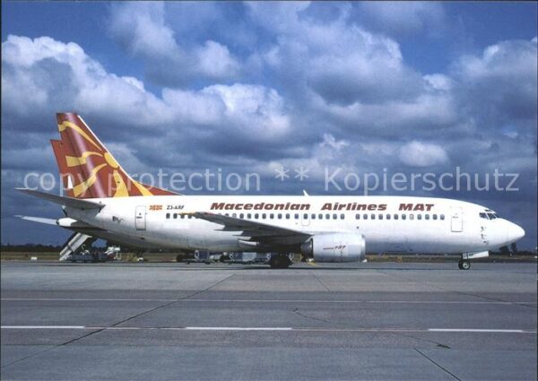 Flugzeuge Zivil Macedonian Airlines Boeing 737-300 Z3-A
