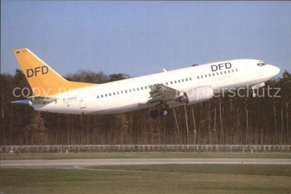 Flugzeuge Zivil DFD Deutsche Ferienflugdienste Boeing 7