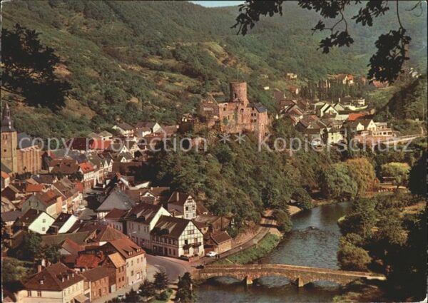 Heimbach Eifel Ortsansicht mit Kirche und Burg Brücke