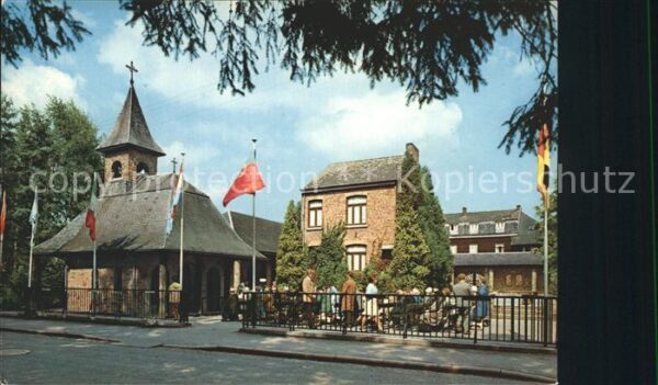 Banneux Chapelle et la maison Beco Kapelle Haus