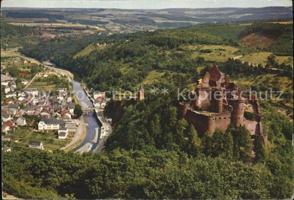 Vianden Chateau fort des Comtes de Vianden et V