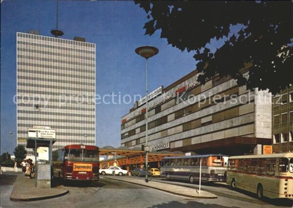 Essen Ruhr Hauptbahnhof Bushaltestelle Hochhaus