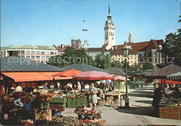 Muenchen Viktualienmarkt Türmen