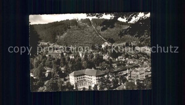 Wildbad Schwarzwald Quellenhof mit Sommberberg und Bergbahn