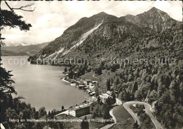 Urfeld Walchensee mit Kesselbergstrasse und Herzogstand