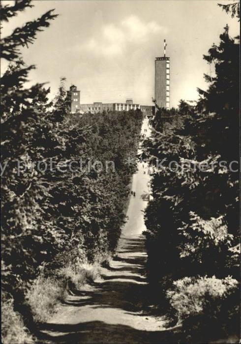 Oberwiesenthal Erzgebirge Aufstieg zum Fichtelberghaus mit Aussic
