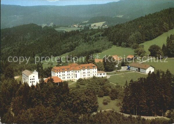 Perasdorf Fliegeraufnahme Erholungs- und Kinderhe