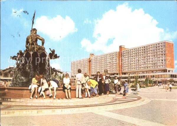 Berlin Neptunbrunnen