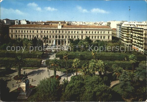 Bari Puglia Piazza Umberto Universität