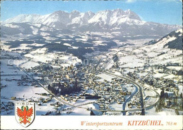Kitzbuehel Tirol Fliegeraufnahme mit Schwarzsee Schloß L