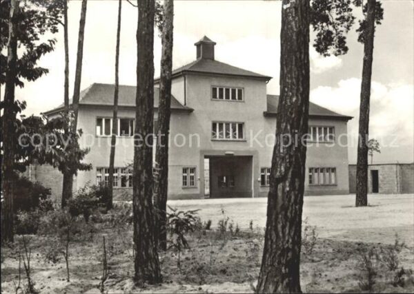 Sachsenhausen Oranienburg Nationale Mahn- Gedenkstätte Torgebäude