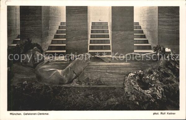 Foto Kellner Rolf Nr. 2318 München Gefallenen-Denkmal