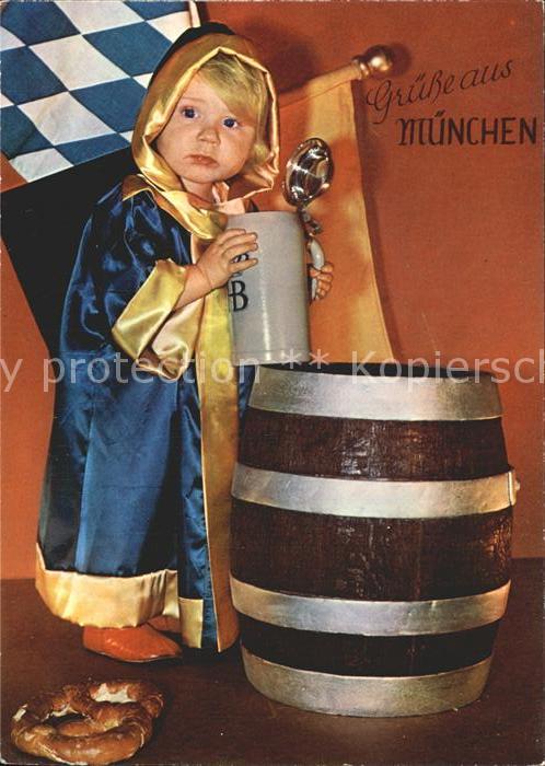 Muenchner Kindl Bierkrug Bierfass Brezel