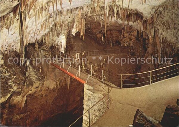 Hoehlen Caves Grottes Postojnska Jama Ruski most Russische Br