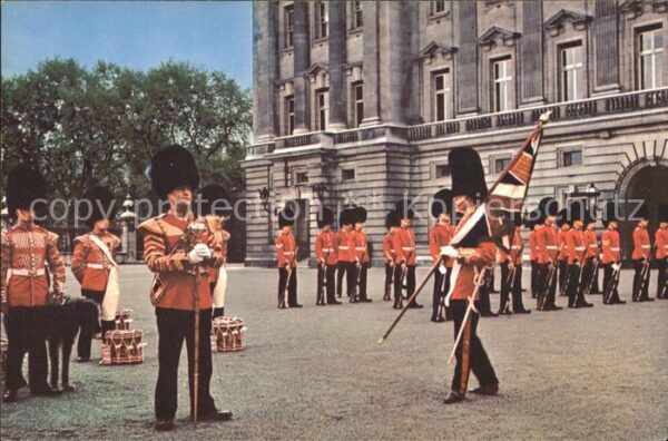 Leibgarde Wache Changing the Guard Ceremony Buckingham