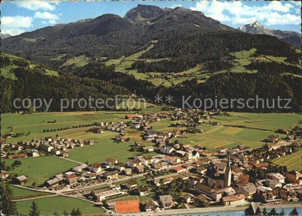 Zell Ziller Tirol Blick gegen Gerlosstein und Ahornspitze
