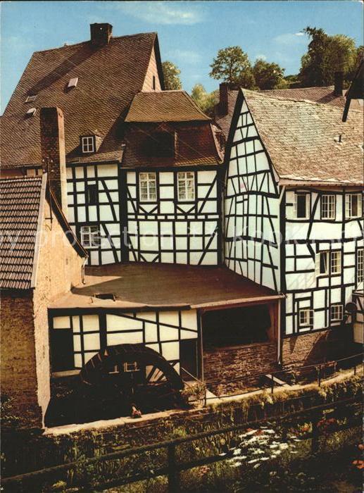 Monschau Fachwerk und Wassermühle