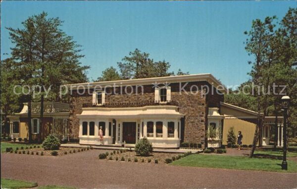 Millville New Jersey Christmas Shop Wheaton Village