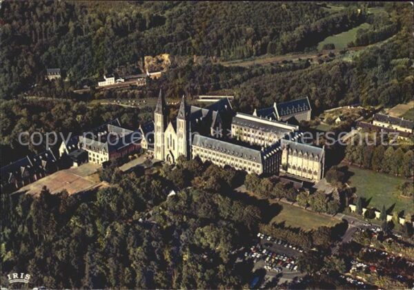Denee Namur Abbaye de Maredsous Fliegeraufnahme