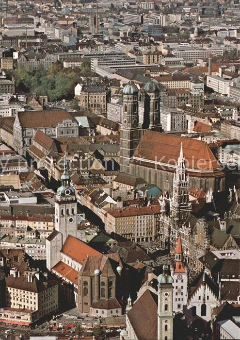 Muenchen Peterskirche Frauenkirche Neues Rathaus