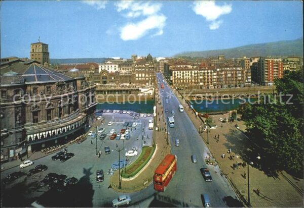 Bilbao Espana Arriaga Platz und Victoria Brücke