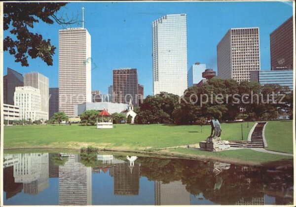 Houston  Texas USA Hochhäuser vom Park gesehen