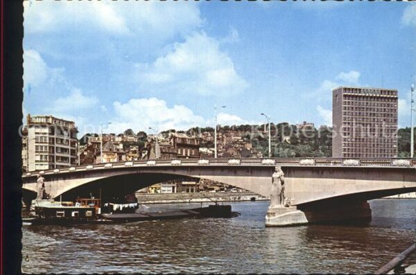 Luettich Liege Die Maas und die Bogenbrücke