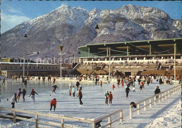 Garmisch-Partenkirchen Olympia Eisstadion gegen Kramer Ammerga