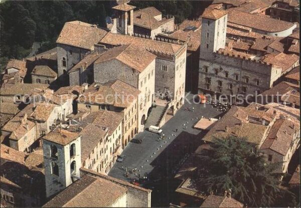 Todi Piazza del Popolo veduta aerea