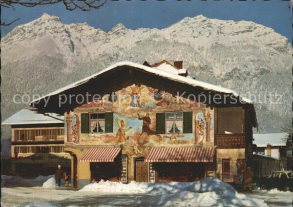 Garmisch-Partenkirchen Altes Haus Fassadenmalerei Kramer Ammer