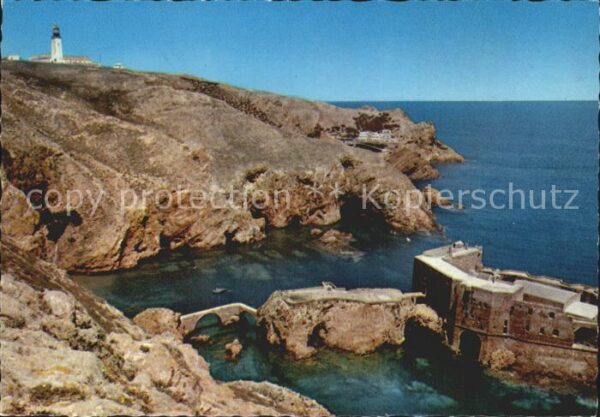 Peniche Ilha das Berlengas Insel Küste Leuchttu