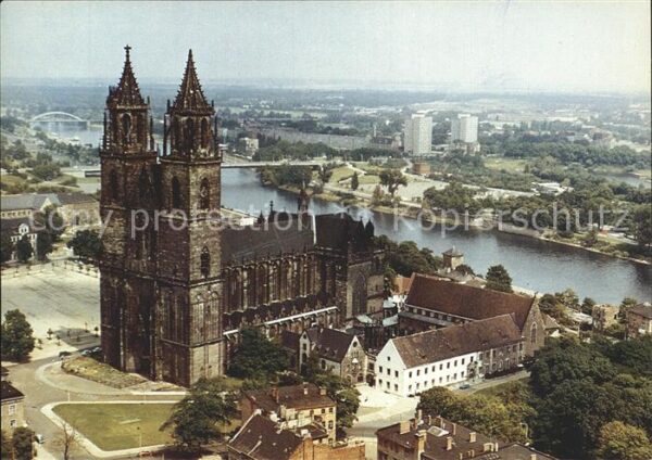 Magdeburg Dom Elbe Fliegeraufnahme