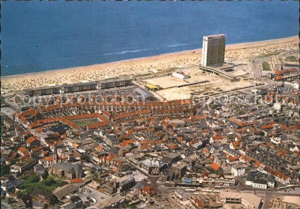 Zandvoort Holland Fliegeraufnahme met Hotel Bouves und St