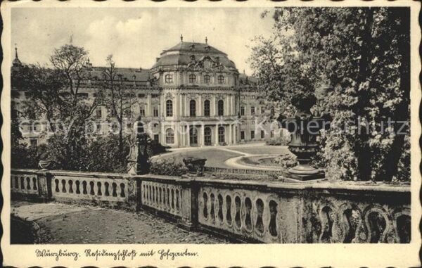 Wuerzburg Residenzschloss Hofgarten