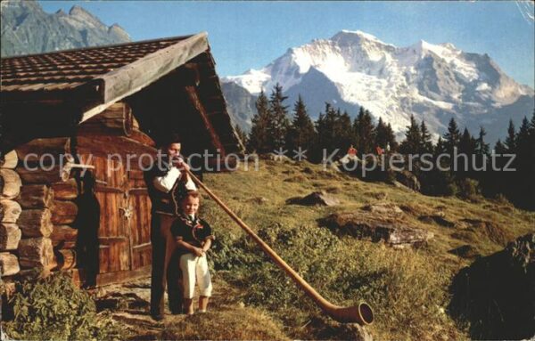 Alphorn Alphornbläser Sennenbub Wengen Jungfrau