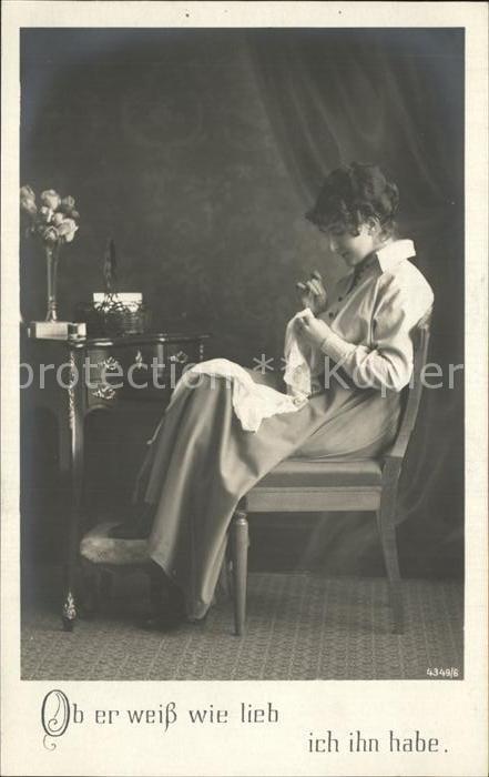 Foto PFB Nr. 4349/6 Frau Nähen