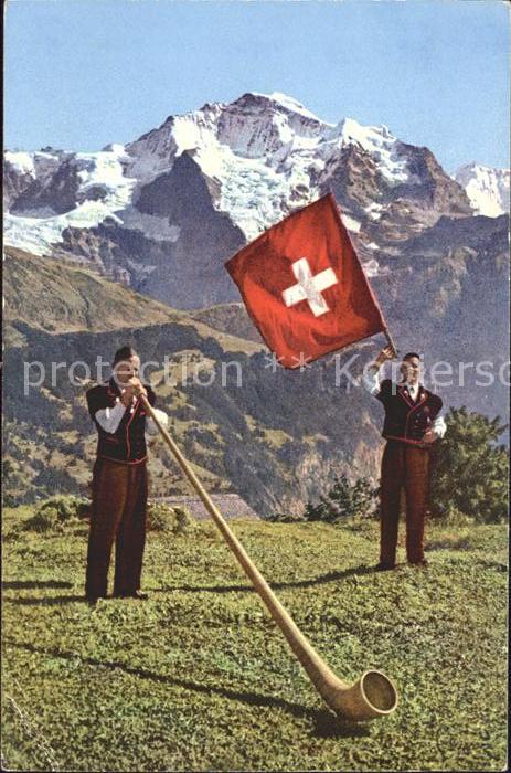 Alphorn Alphornbläser Fahnenschwinger Jungfrau