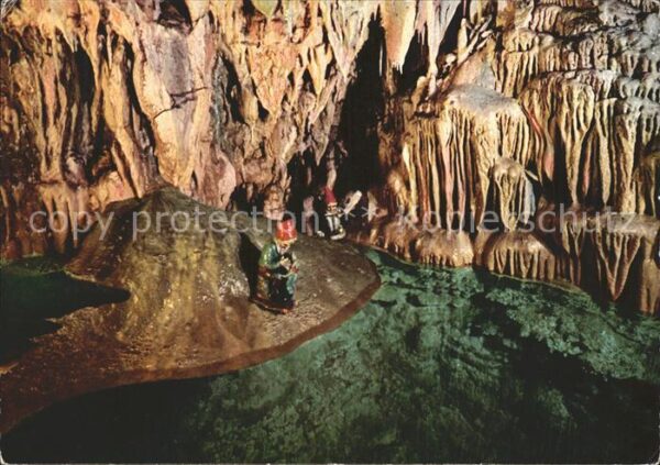 Hoehlen Caves Grottes Dechenhöhle Nixengrotte