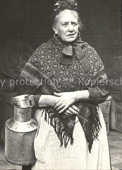 Laitiere Marchande de lait Liege 1925