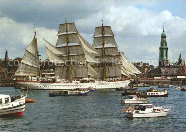 Segelschiffe Marine-Schulschiff Gorch Fock Hamburg H