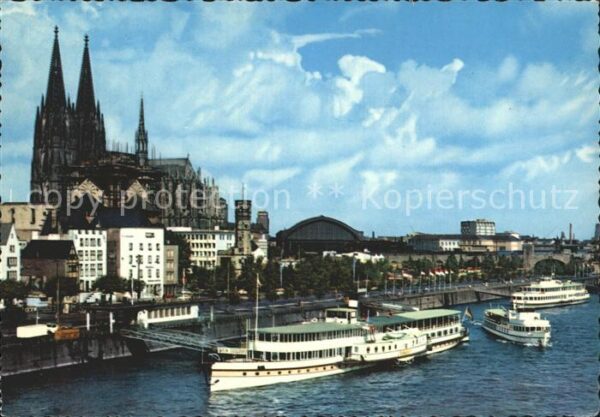 Dampfer Seitenrad Köln Dom Rhein