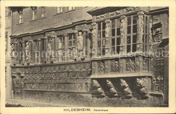 Hildesheim Kaiserhaus Historisches Gebäude Figuren