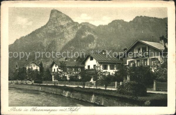 Oberammergau Partie am Fluss mit Kofel